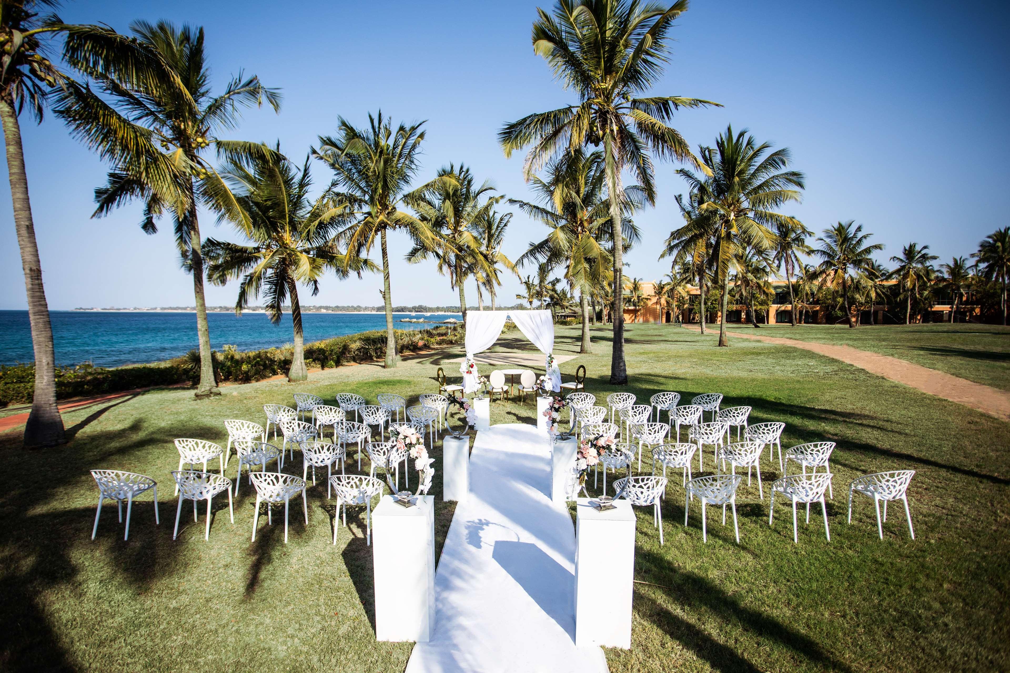 Avani Pemba Beach Hotel Exterior photo
